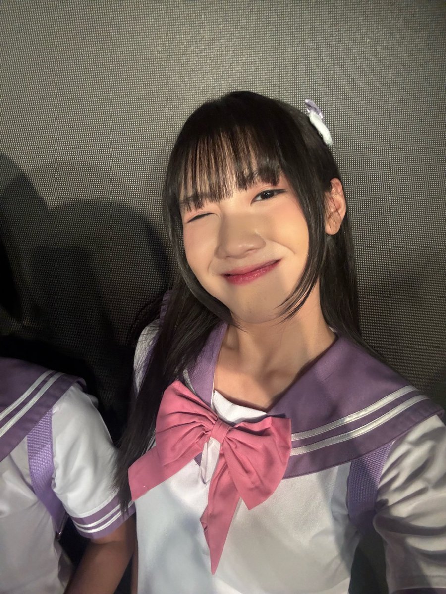 JE_JemimaJKT48's tweet photo. makasihhh banyaaaak yaaaaa buat hari ini!! senenggg banget bisa merayakan ulang tahun theaterrkuuu🤍🥹 https://t.co/sC7bLE1OLJ