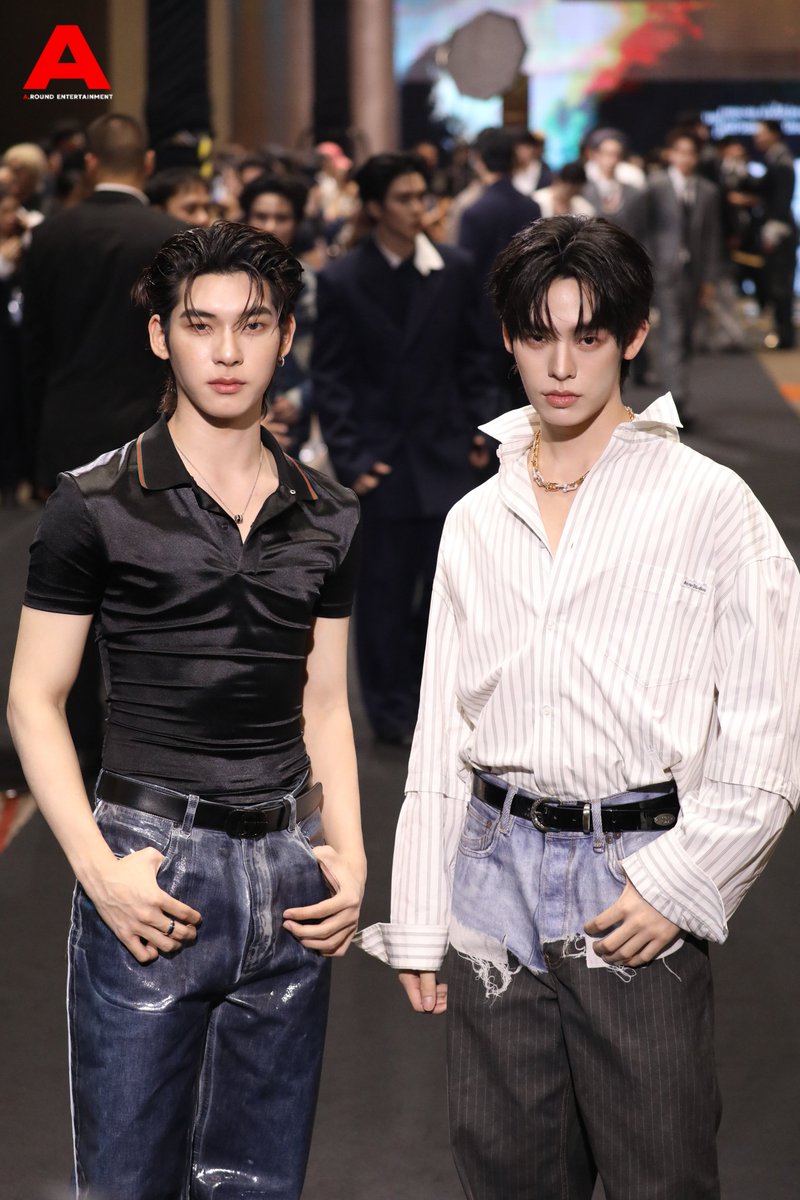 around_ent's tweet photo. “ตี๋ตี๋ - ป๋อ” ร่วมเดินพรมแดงในงาน ‘Mchoice &amp; Mint Awards 2026’

TTP AT MCHOICE 2026
#ตี๋ตี๋ป๋อมิ้นท์อวอร์ด2026 
#teeteepor #ตี๋ตี๋ป๋อ
#twnpich #porsuppakarn
#MchoiceMintAwards2026
#MintAwards2026 https://t.co/fAN5U7LuJ0