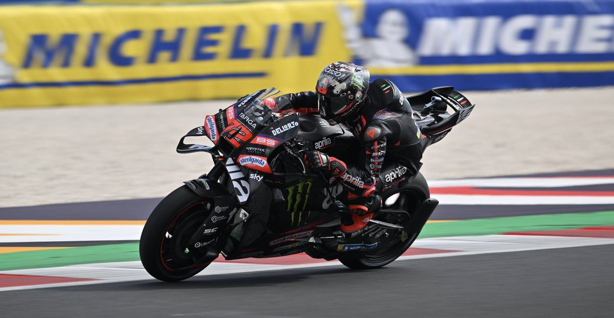 mlito13's tweet photo. #SanMarinoGP 🇸🇲
#MotoGP #SPRINTRACE @circuitomisano 🏁
1️⃣ @marcmarquez93 #MM93 🇪🇸 🏆
3️⃣ @Marco12_B #MB72 🇮🇹
3️⃣ @88jorgemartin #JM89 🇪🇸
#MisanoGP https://t.co/Pk0dDvvXBJ