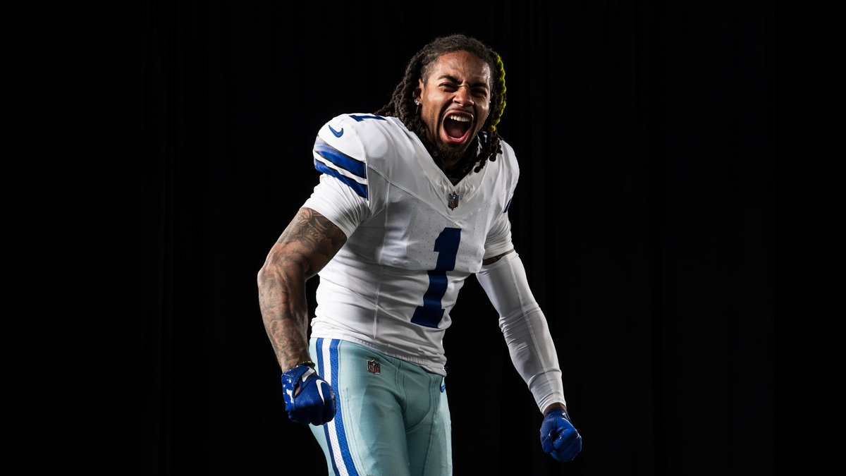dallascowboys's tweet photo. 1 day 'til kickoff 🏈

#DallasCowboys | @PjLocke4 https://t.co/XxnDvY7Md3