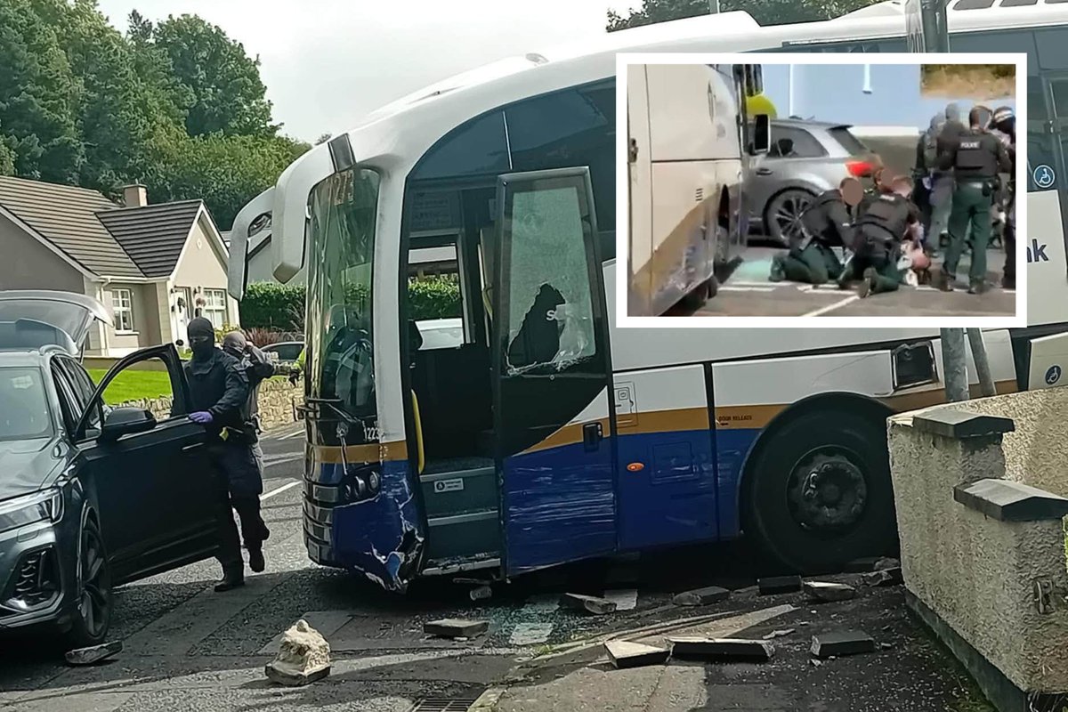 Kscott_94's tweet photo. A specialist firearms team has brought a hijacked bus to a stop in Strabane.

I understand the 273 Derry Express was stolen in Omagh earlier today. 

Police say the road is currently closed at Fountain Street, and it will be for some time @BelTel https://t.co/YgggRSlXPt