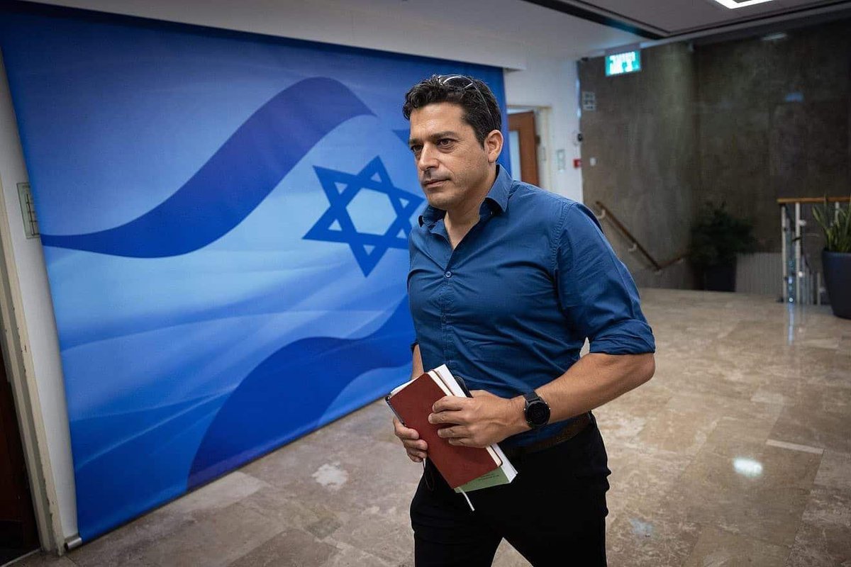 BreakingAmkNews's tweet photo. Israeli Diaspora Affairs Minister Amichai Chikli:

Israel is united with both Greece and Cyprus against Islamic extremism in the region led by Türkiye. https://t.co/1iHibEuWeJ