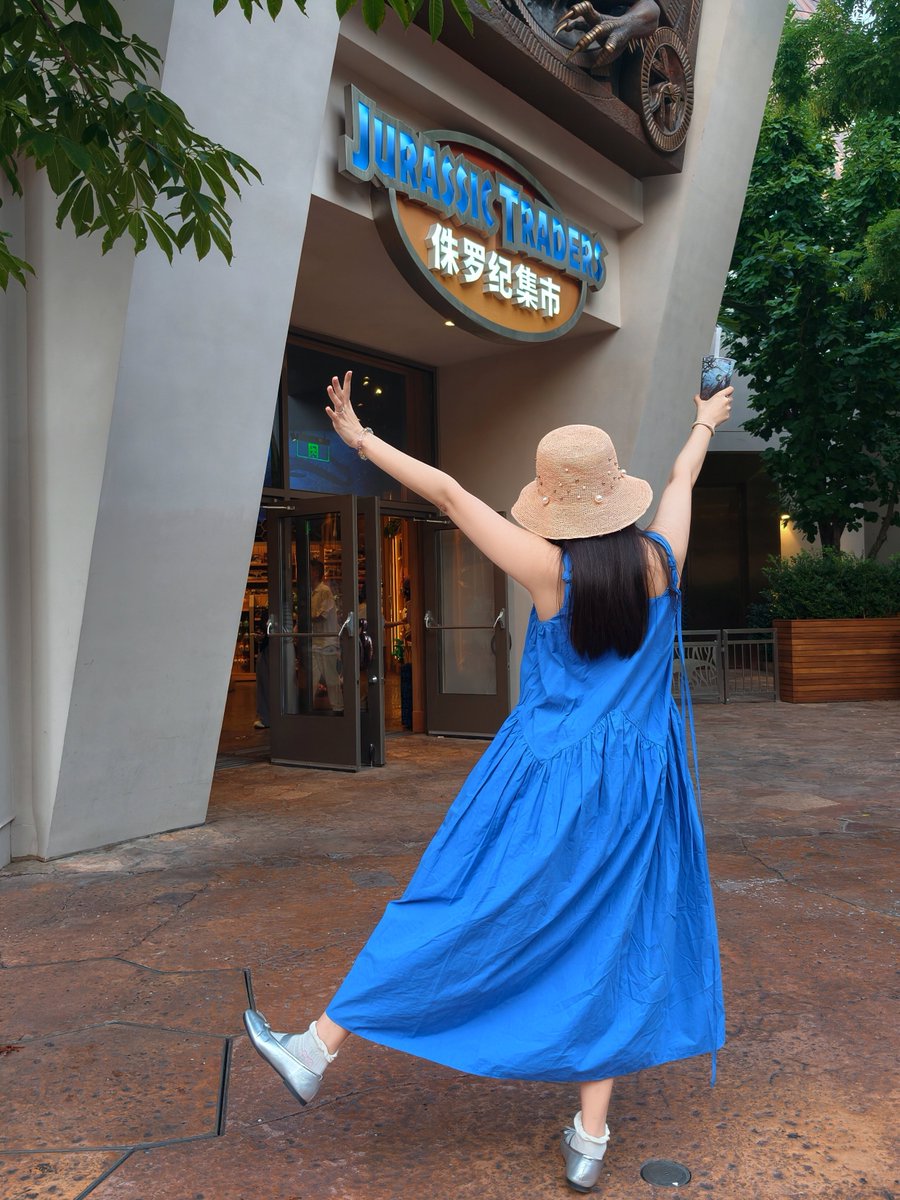 Veronica_JX_'s tweet photo. I m back https://t.co/ERlsamoeki