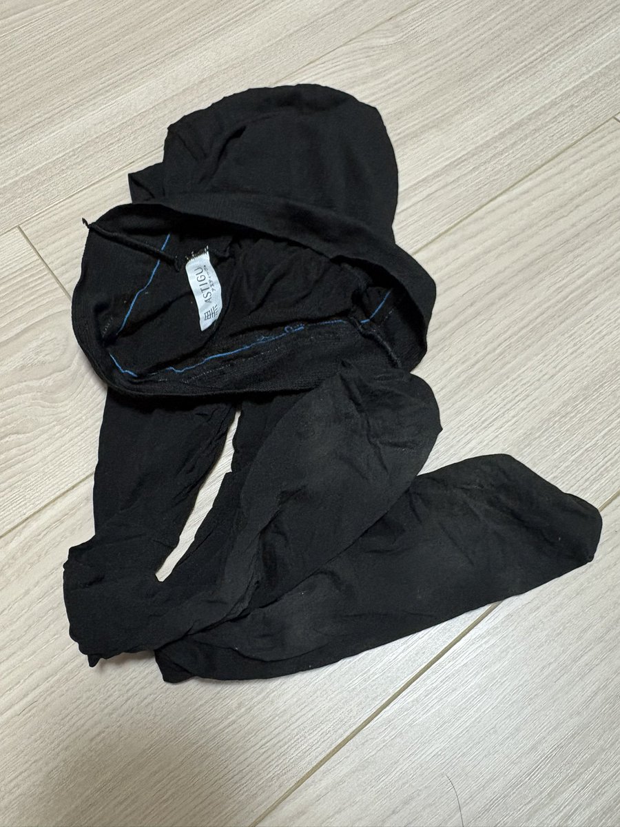 m_chandayom's tweet photo. パチ屋で履いたストッキング欲しいひと〜

#ストッキング売ります
#靴下売ります https://t.co/80TVeWwrbX
