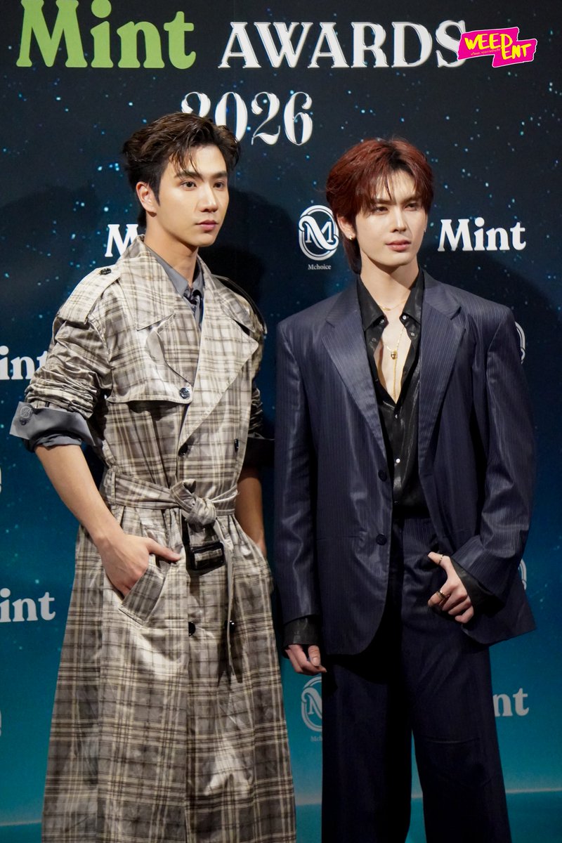 WEED_ENT's tweet photo. " เพิร์ธ - แซนต้า " ในงาน "MCHOICE &amp; MINT AWARDS 2026" ✨

PERTHSANTA AT MCHOICE

#perthtanapon
#santapp
#MchoiceMintAwards2026
#MchoiceMintatICONSIAM
#MintAwards2026 https://t.co/oaiUO51Jq5