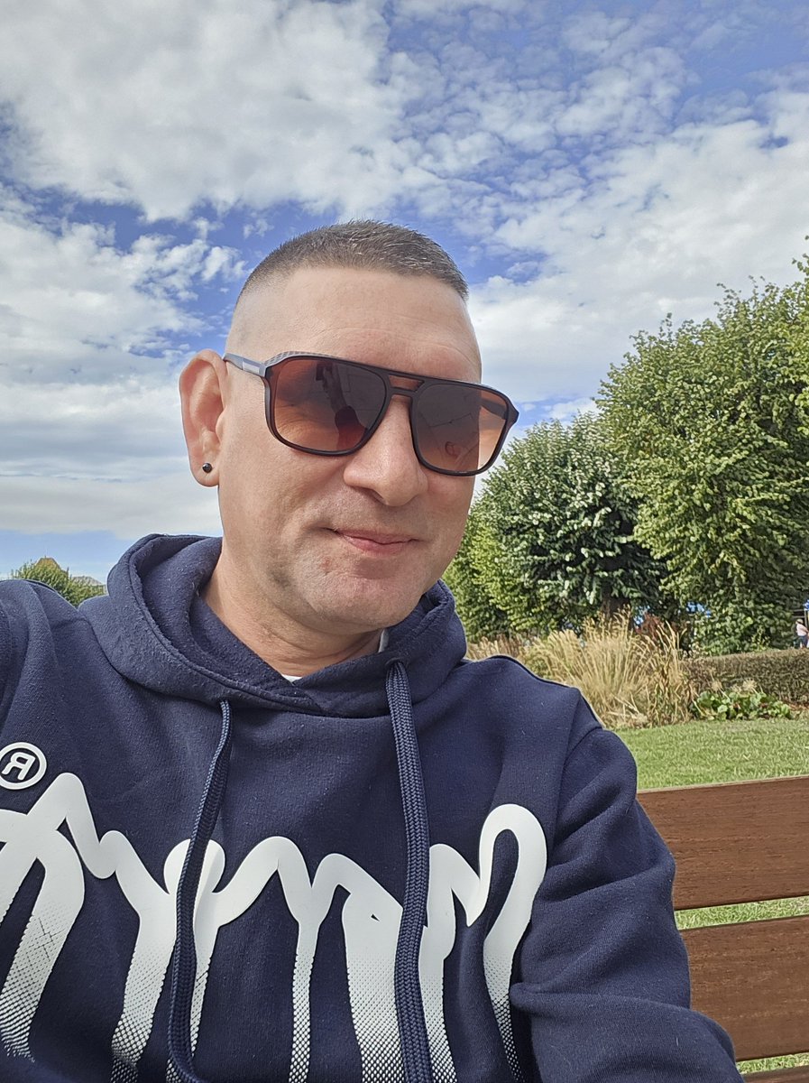 djnelsonbizzle's tweet photo. Fresh Trim #NelsonBizzle #keepitmoving #BoomTingRecords #StayPositive #Bookings 👊♥️🔥 https://t.co/qQkHZBmI24
