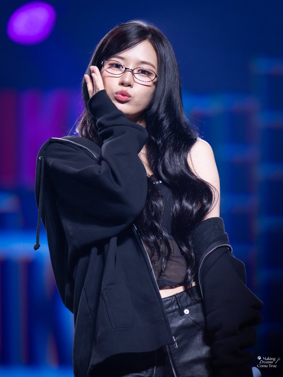 making_DCT's tweet photo. 20260912
IVE WORLD TOUR
<SHOW WHAT I AM> 
📍 타이베이🇹🇼
#IVE #아이브 #アイヴ #AnYujin #안유진 #YUJIN #유진 #ユジン #SHOW_WHAT_I_AM https://t.co/MDMIdo2A2l