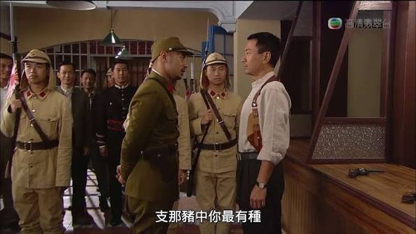 Why153351's tweet photo. 【支黑】这种东西就是极端民族主义，群体中毒至深后的反面写照。
愚蠢的爱到了极致没有得到期望的结果，就转变为极端愚蠢的恨。
支黑作为一体两面的面，反方向就是另一种极端民族主义小粉蛆。
粉蛆习惯将一切社会问题归咎于境外势力或敌对种族的破坏。
而支黑则将一切社会病态现象归咎于整个族群的基因，劣根性或文化原罪。
小粉蛆表现为沉迷宏大叙事的盲目自豪，狂热的崇拜与护国心切。
支黑则表现为刻骨的仇恨，鄙视与毁灭性的攻击。