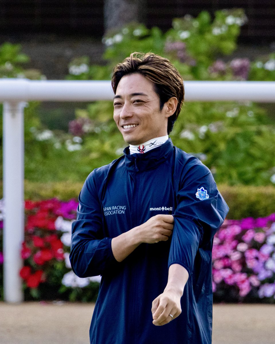 __tpuma's tweet photo. 2026.08.23
WASJ表彰式
📍札幌競馬場

川田将雅騎手
リラックスした表情に
とても癒されました꒰(՞..◜ 𖥦 ◝..՞)꒱♡ https://t.co/UZizQwtVg8