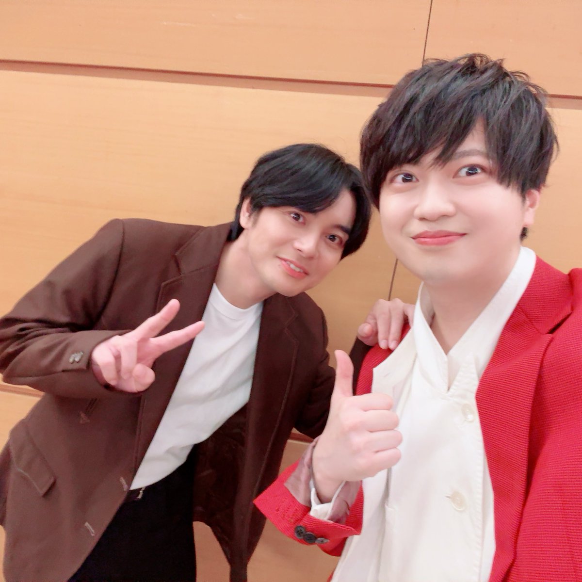 urakazuki_'s tweet photo. そしてタイミングが合った先輩方とお写真撮らせてもらいました……！
一枚目から斉藤大好き壮馬さん、マグマさん、メロきゅん言わせられなくて不機嫌天﨑さん、八代拓さんです！
#オトパ2026 https://t.co/gnvaDC0yqb