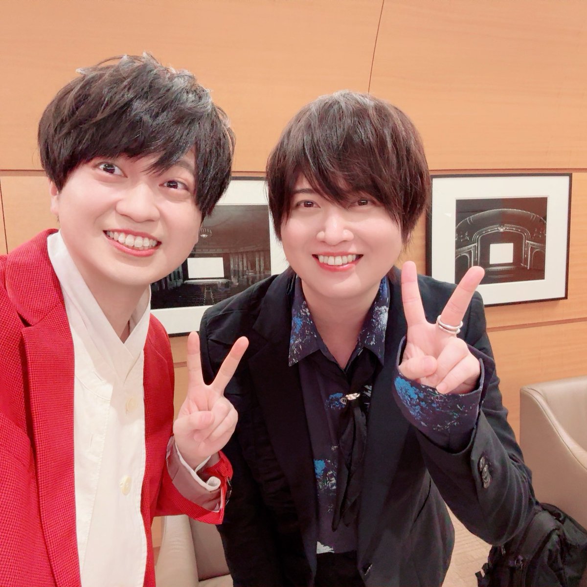 urakazuki_'s tweet photo. そしてタイミングが合った先輩方とお写真撮らせてもらいました……！
一枚目から斉藤大好き壮馬さん、マグマさん、メロきゅん言わせられなくて不機嫌天﨑さん、八代拓さんです！
#オトパ2026 https://t.co/gnvaDC0yqb