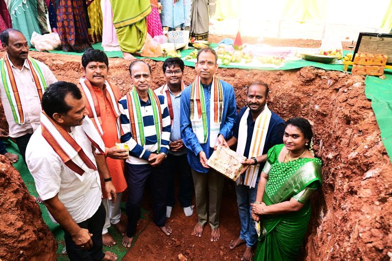 NaFaUpSpo's tweet photo. 🏗️🩺The foundation stone for #DDMEngineering has been laid at #AndhraPradesh #MedTech Zone #AMTZ, strengthening the region’s self-reliant MedTech #manufacturing capabilities.
With expertise in precision mechanical parts & components, DDME will support innovators across the campus https://t.co/EHsVOHFFKs