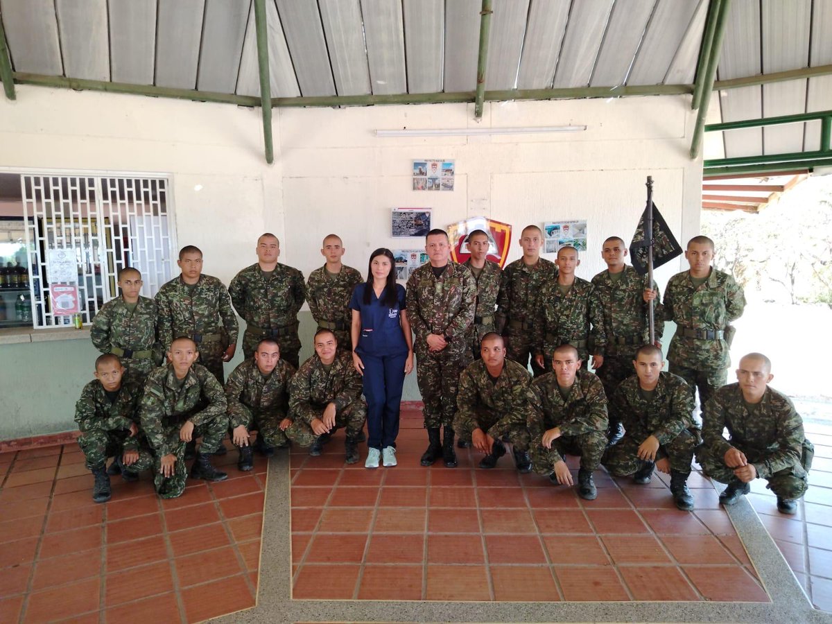 Ingenieros_EJC's tweet photo. BRING I Cuidar la vida también es una misión. 

En articulación con la @UniversidadUNAD, se desarrolló una jornada de sensibilización y prevención del suicidio dirigida a nuestro personal militar.

Un espacio para reflexionar, reconocer señales de alerta y recordar que escuchar, acompañar y pedir ayuda a tiempo puede hacer la diferencia. 

#PorNuestrosSoldados