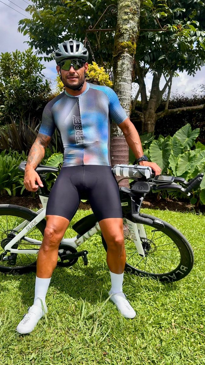 TheCycling24's tweet photo. Absolute Freedom: Pedal to places where no car could ever go, and discover spots hidden from everyone else's eyes☺️ https://t.co/zOeHf9gJYK