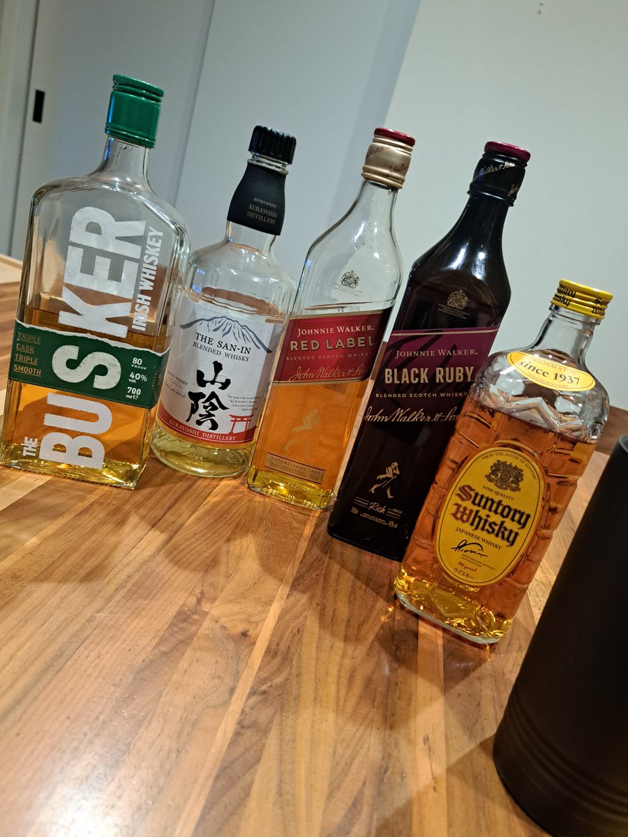 Uzzybreakin_'s tweet photo. だんだん酒クズになってきてる。ストックが増えてるだけやねんけども。 https://t.co/5RX4ndmRi4