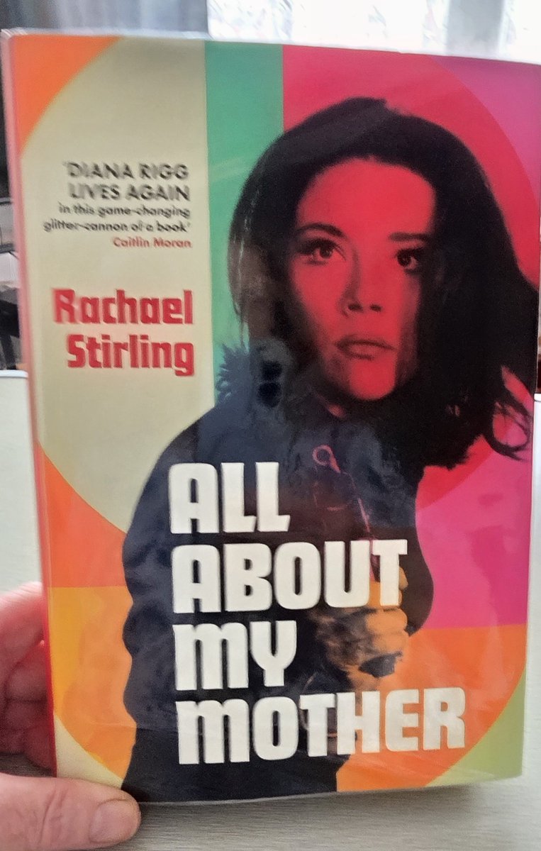 LentilLover's tweet photo. Here we go.......
#LoveLibraries
#DianaRigg
#RachaelStirling https://t.co/rwdHxpSb0T