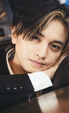 knncot_'s tweet photo. かのんちゃあのビジュアルまじでこの健人さん https://t.co/sKNvKFqEEn