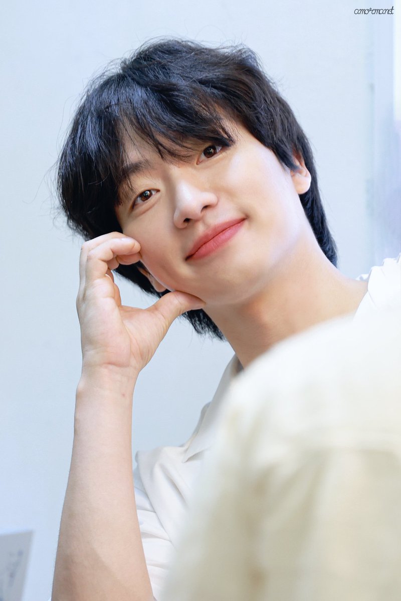 am39memorias's tweet photo. 260909N 연극 쇄골에 천사가 잠들고 있다
스페셜어셔 #안지환 https://t.co/kSvFi1pkUg