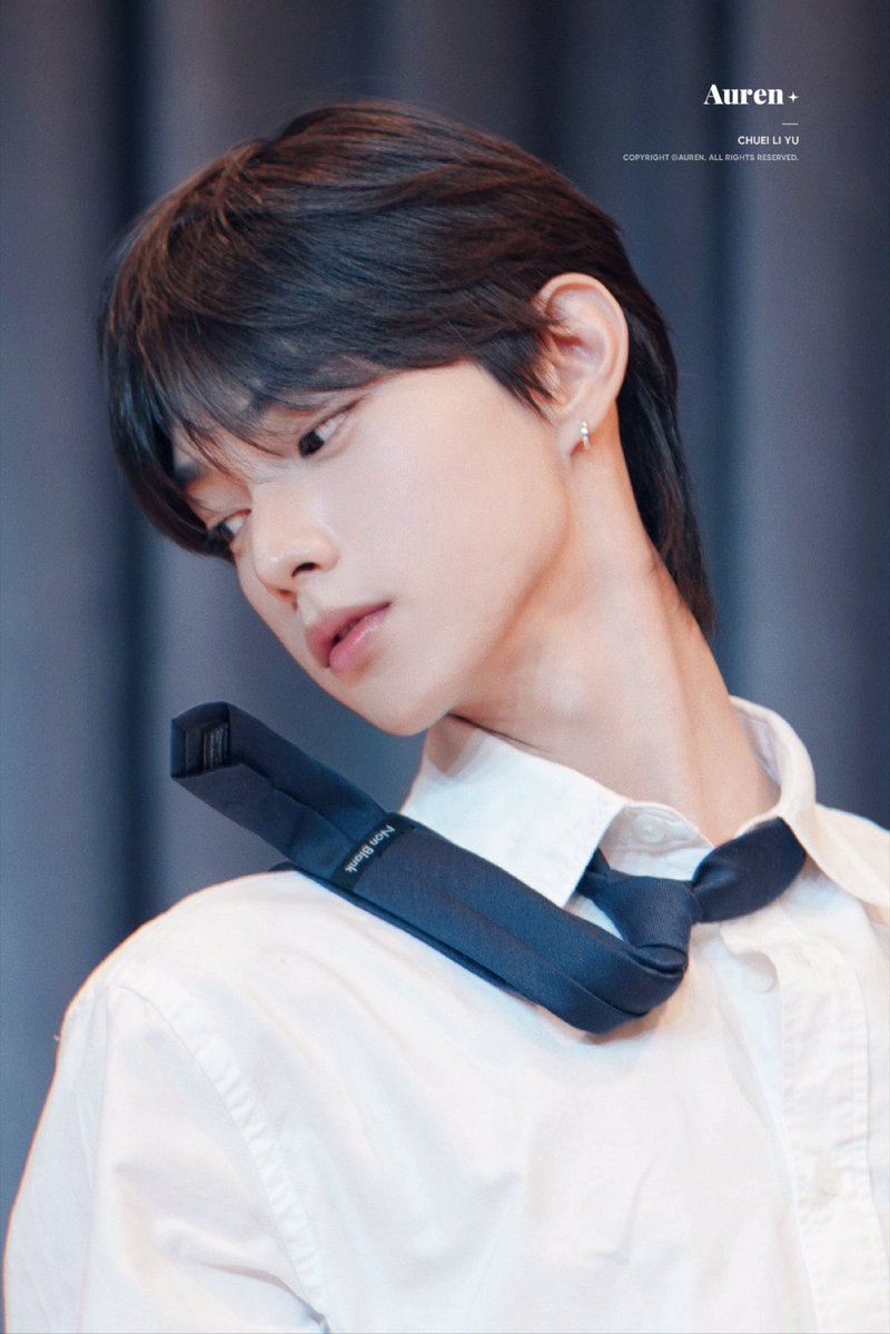 4yoowd's tweet photo. 내눈엔 이렇게 보임 https://t.co/wr84XbPXwM