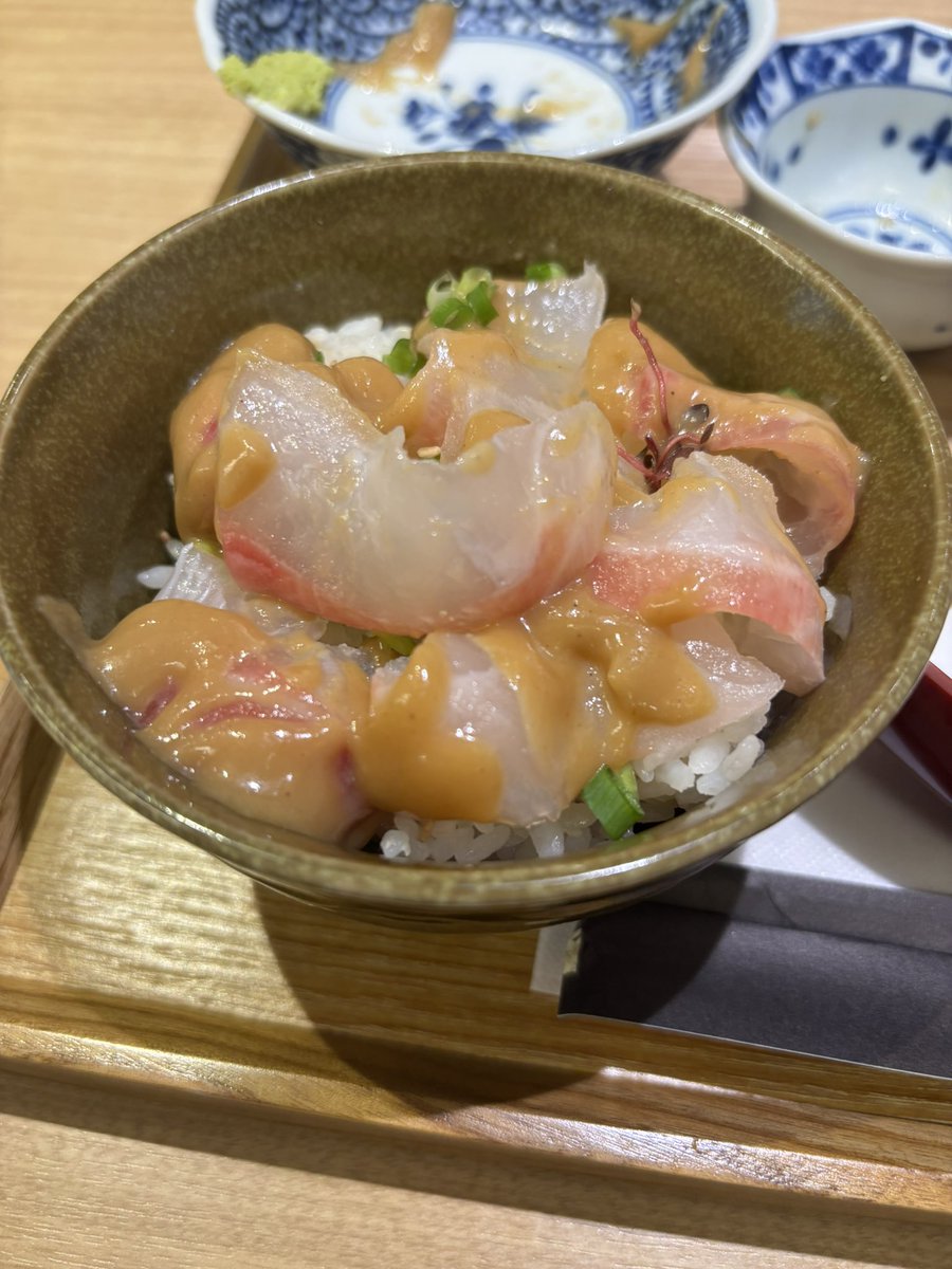 antcbn6v6's tweet photo. 今日も🈵ありがとう😭😭
鯛めしご飯美味しかった。(,,•﹏•,,) https://t.co/sCSQ5qgZwI
