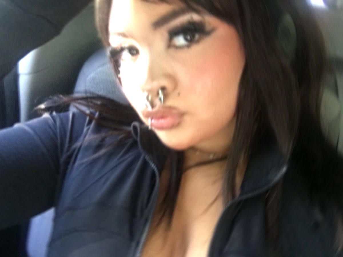 hentaihoes's tweet photo. yawnnnnn 😴 

#chi #chicago #atl https://t.co/8s7OHQiCsP