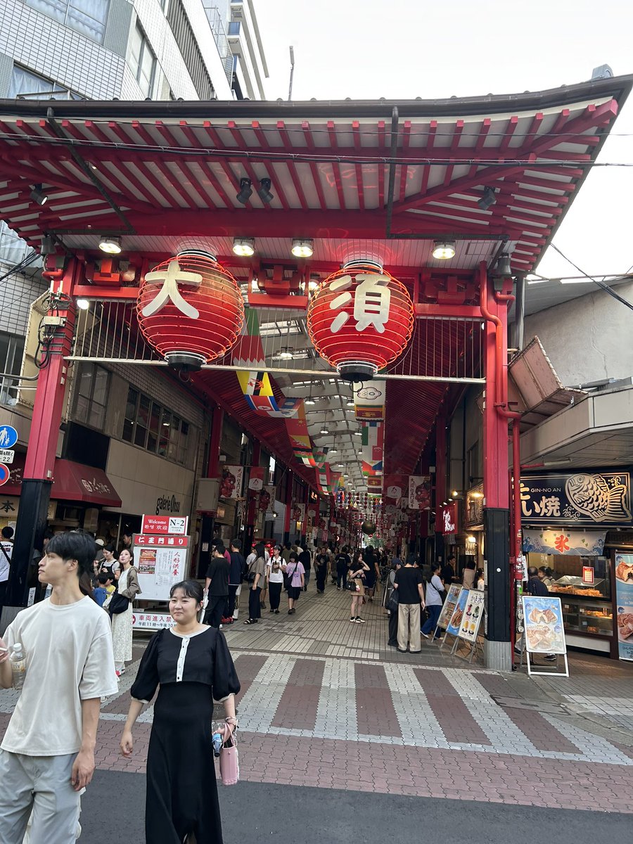 Aya_of_words's tweet photo. 大須商店街とぴよりんカフェ行ってきた⛩️🐤 https://t.co/U6pSqOzjgV