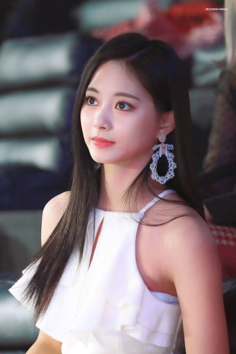_tzuggumi's tweet photo. (♡˙︶˙♡)

#TWICE #트와이스
#TZUYU #쯔위 #ツウィ #子瑜 
#TWICE_THISISFOR_WORLD_TOUR https://t.co/wVRvTGBvqX
