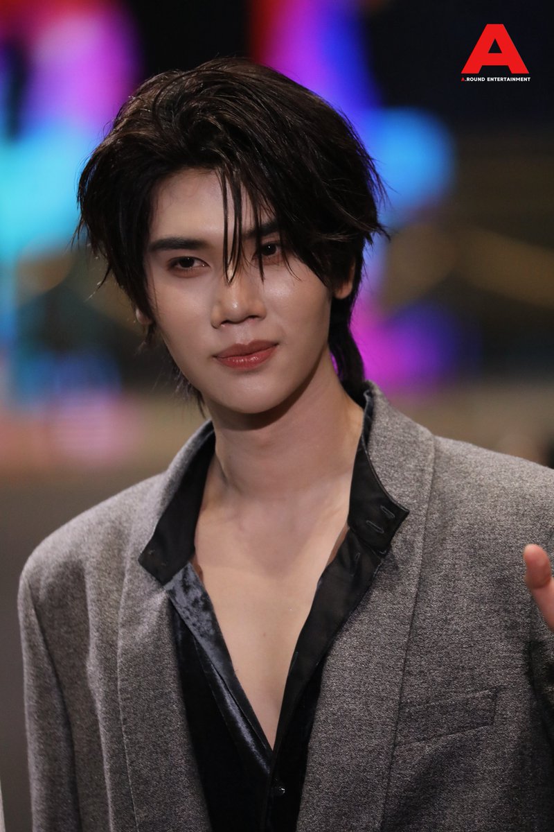 around_ent's tweet photo. “ดัง ณัฎฐ์ฐชัย” ร่วมเดินพรมในงาน ‘Mchoice &amp; Mint Awards 2026’

#dunknatachai 
#MchoiceMintAwards2026
#MintAwards2026 https://t.co/I4LVGpB0ZC