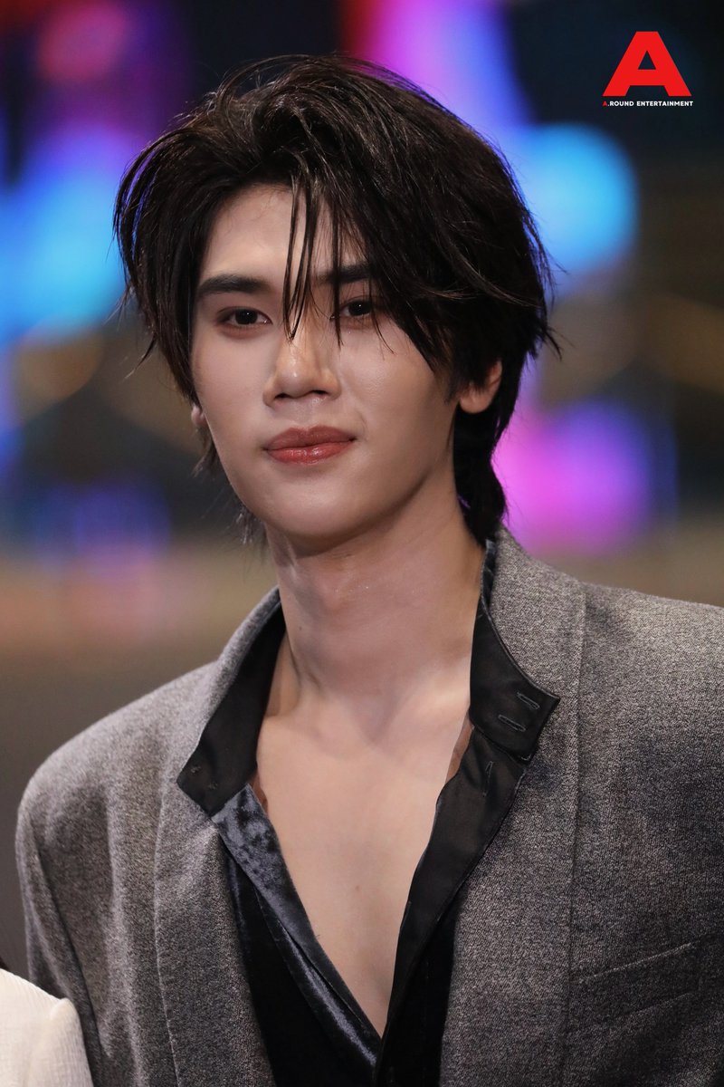 around_ent's tweet photo. “ดัง ณัฎฐ์ฐชัย” ร่วมเดินพรมในงาน ‘Mchoice &amp; Mint Awards 2026’

#dunknatachai 
#MchoiceMintAwards2026
#MintAwards2026 https://t.co/I4LVGpB0ZC