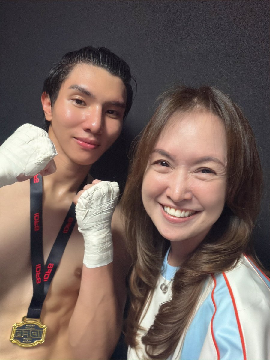 NannyMeenoy's tweet photo. มาให้กำลังใจ @LongshiLee7
🥊Won by Knockout
ดีใจด้วยนะครับ เก่งมากๆ
#longlee #หล่งลี
#IDolFight6 #IDF6 https://t.co/FJQuLA7oge