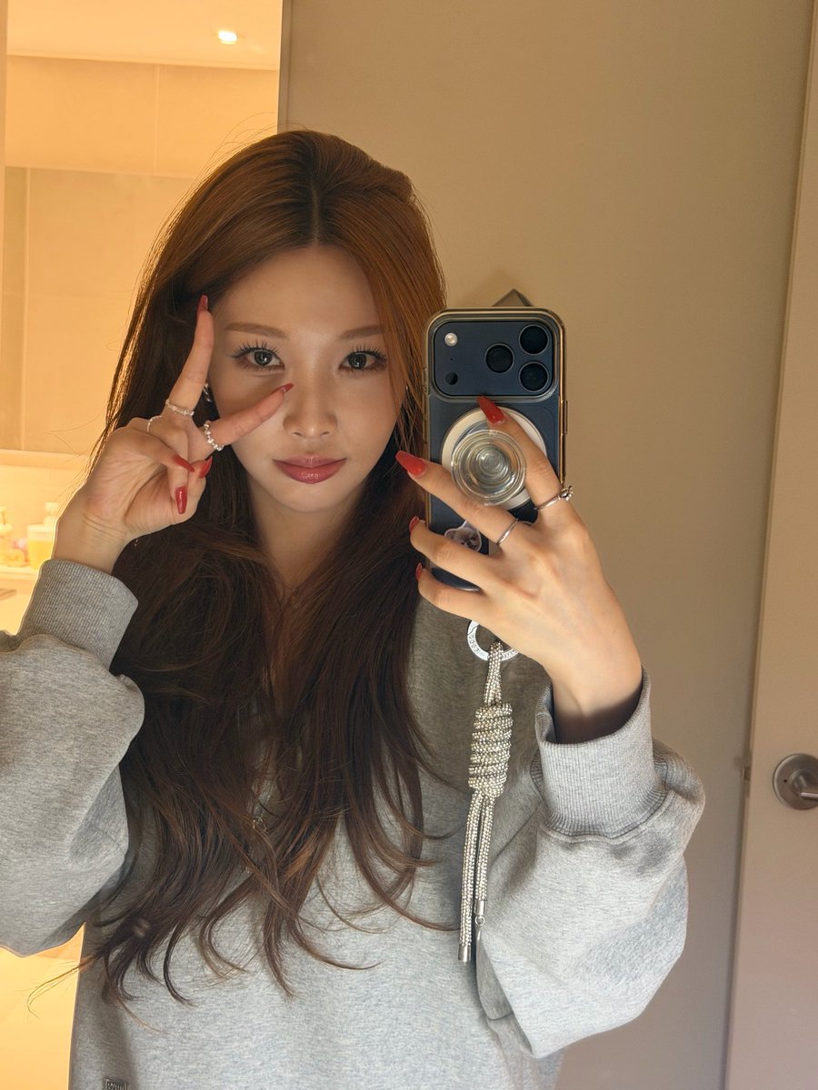 chungha_face's tweet photo. #청하 #CHUNGHA https://t.co/GPHTwxw0NO