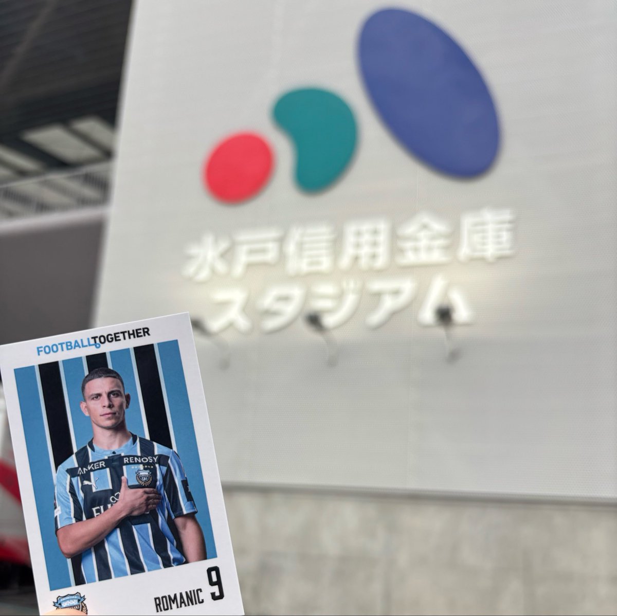 C_fro_kawa's tweet photo. 次来た時は試合出てボール収めようね🩷
#frontale https://t.co/cCZlJcGlOV