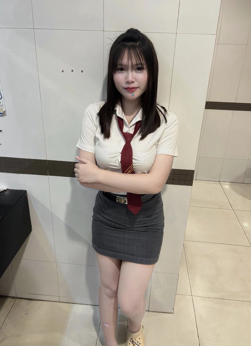 BrianneParbup's tweet photo. ห้องว่างพอๆกับใจ😝#ชัยภูมิ #ชัยภูมิในเมือง https://t.co/ZUHuyynyGy