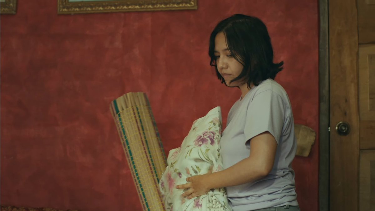 krungkrungkrazy's tweet photo. Just watched Mag-iina earlier. Si ate naman marinate the chicken yung nasa recipe, urinate ata ang basa nya 🤭 #NationalCinemaDay https://t.co/253toqVRxp