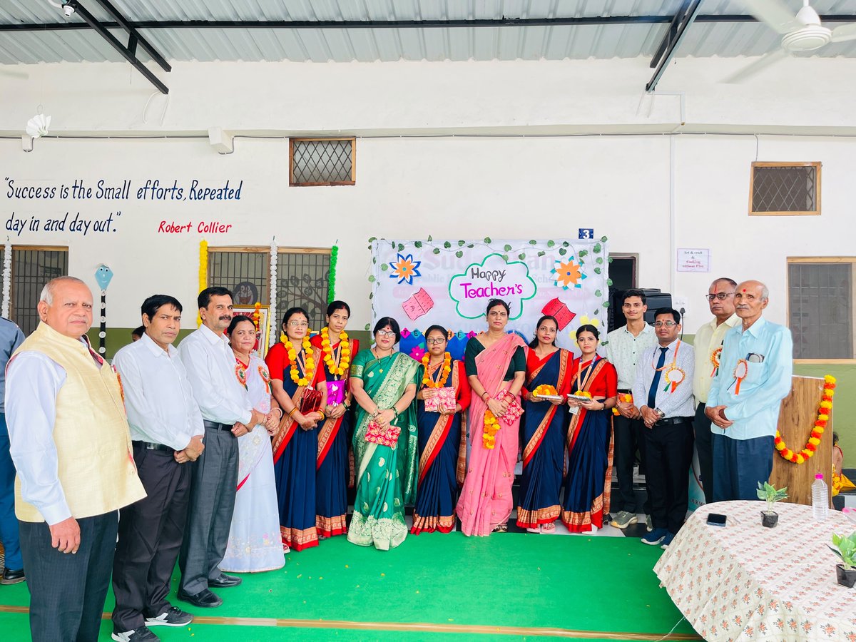 Shivakant007's tweet photo. Sudarshan public hr secondary School , Sudarshan Academy https://t.co/M43kxQakOm