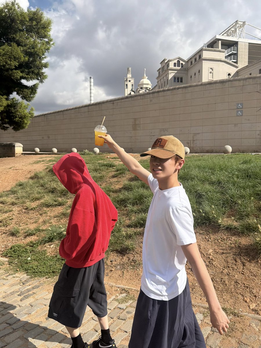 nctwishofficial's tweet photo. #YUSHI #RYO
#유우시 #료
#ユウシ #リョウ 
#NCTWISH https://t.co/1fYrjrr5rC