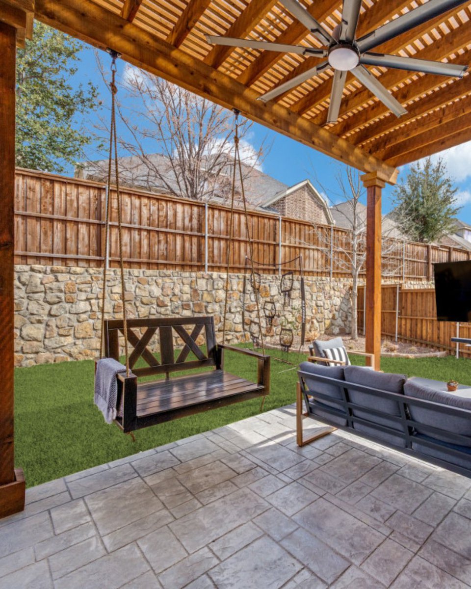 DFWImproved's tweet photo. Reclaim evenings under the open sky. Custom patios, shade, and durable finishes create an outdoor room ready for dining, relaxing, or entertaining.

Learn more about our outdoor living services: https://t.co/Ng1wGIdgp8

#DFWImproved #HomeRemodeling #OutdoorLiving https://t.co/2ISXADxE3y