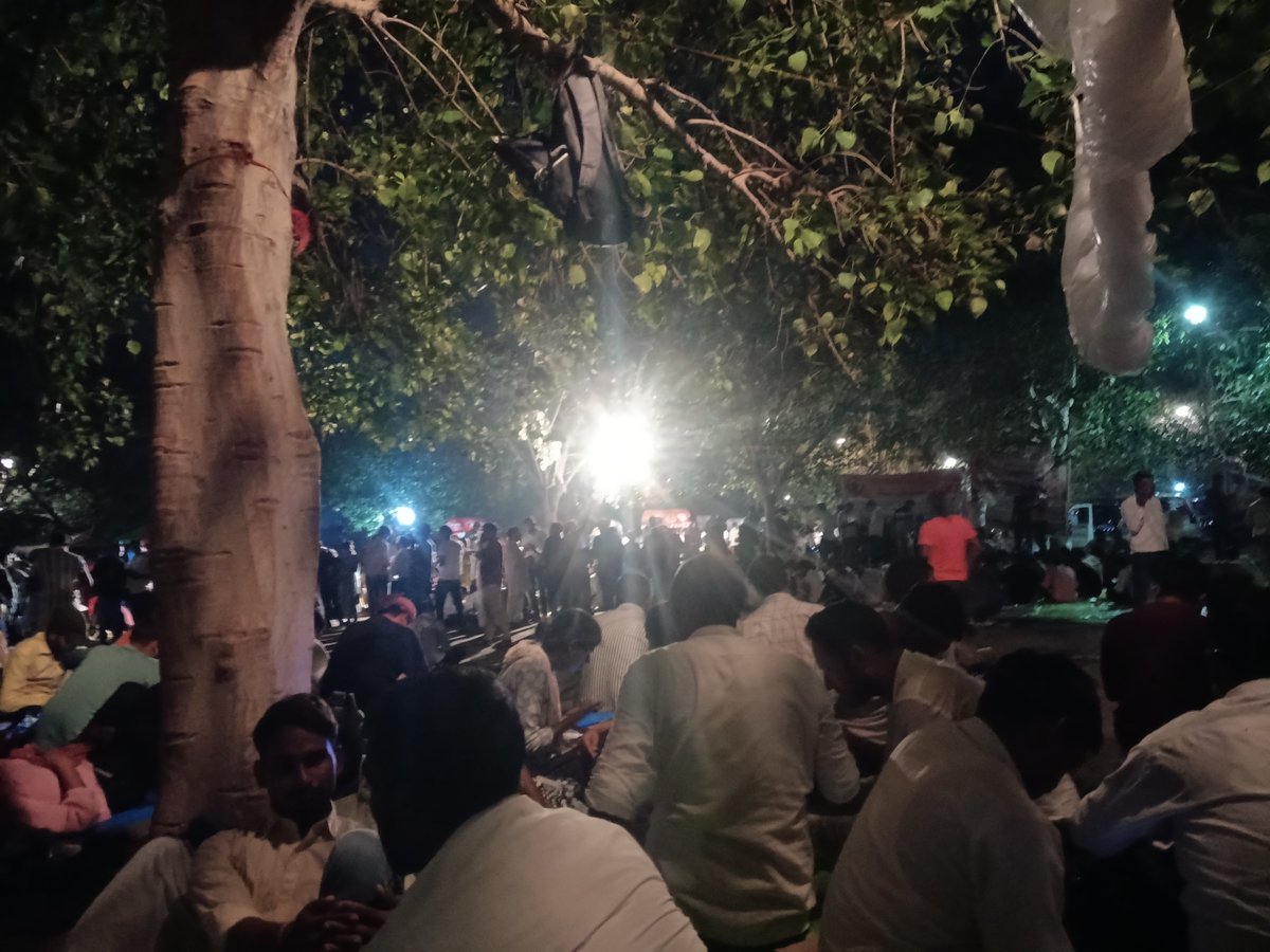 DeepNarayanNi15's tweet photo. #पंचायत_सहायक_संघर्ष https://t.co/b0ZP3l9hcF