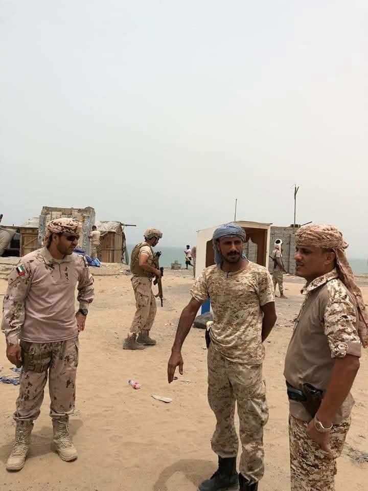 Alkathiri220's tweet photo. القوات الجنوبية والإماراتيه في #باب_المندب بعد تحريره من الجماعات الحوثية

#الحليف_الغدار
#خيانه_السعوديه_والاخوان https://t.co/g53tU4rCJb