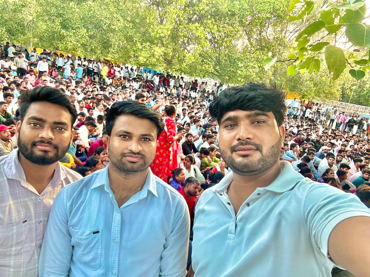 psuhardoi's tweet photo. #पंचायत_सहायक_संघर्ष 

इस हैशटैग पर ट्रेंड करेंगे 

सभी लोग इसी टैग का उपयोग करके ट्वीट करे
@BhimArmyChief @psunionup https://t.co/ty84Uh5lZZ
