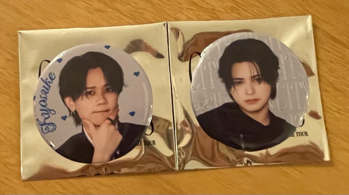 hiroto_muscle's tweet photo. INI CITY of LIGHTS トレカ 缶バ 
7000円トレカ 交換

譲▶︎画像のもの

求▶︎西(🖤優先)

大阪1日目手渡しor郵送📮𓈒𓂂𓏸

お気軽にお声掛けくださいm(_ _)m🙇🏻‍♀️՞
#INI交換 #INI譲  #INI求  #西洸人 https://t.co/LADFKe5LGy