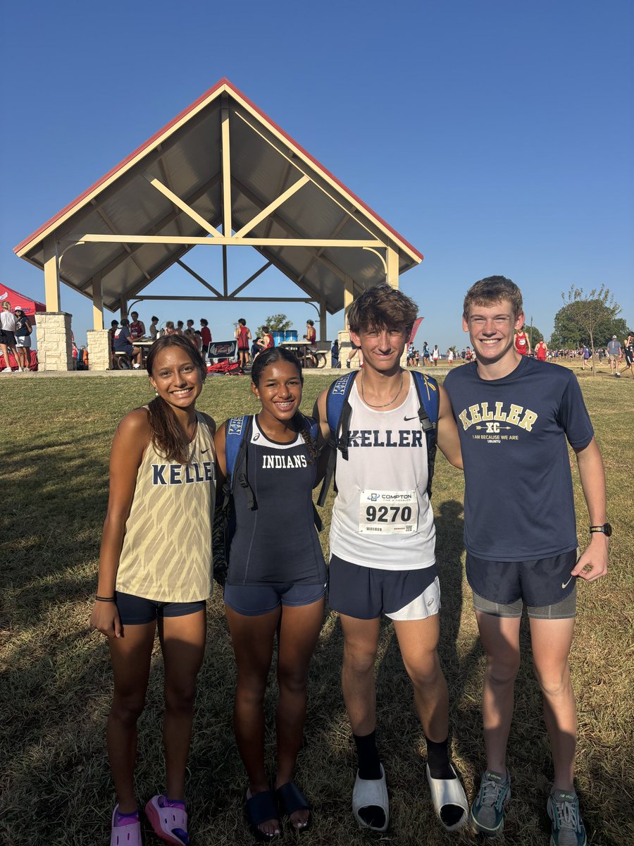 KHSSpeed's tweet photo. RUNNERS OF THE MEET!
⭐ Elite Varsity Boys — Austin Boto
⭐ Elite Varsity Girls — Yumi DeSaram
⭐ Varsity Boys — Jason Donnelly
⭐ Varsity Girls — Jazlene Brown

Congratulations on an outstanding meet! Way to represent Keller https://t.co/2tkn8w7Dds