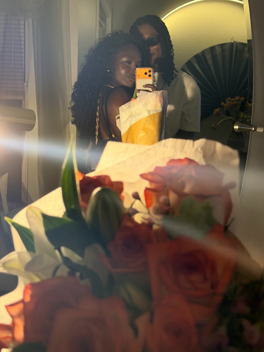 nekessha's tweet photo. our anniversary dinner #studbelle https://t.co/nyGancppbL