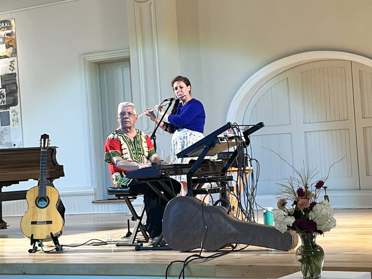 Luminarian5's tweet photo. Another pic of Christene &amp; me at my Aug. 30th return to live performance. We are deep into improvisation over sweeping electronic washes of sound in the piece "Elements" from my 4th album "Into the Vortex" which I will post on Bandcamp soon #ambientmusic https://t.co/vgthYhdZ8j