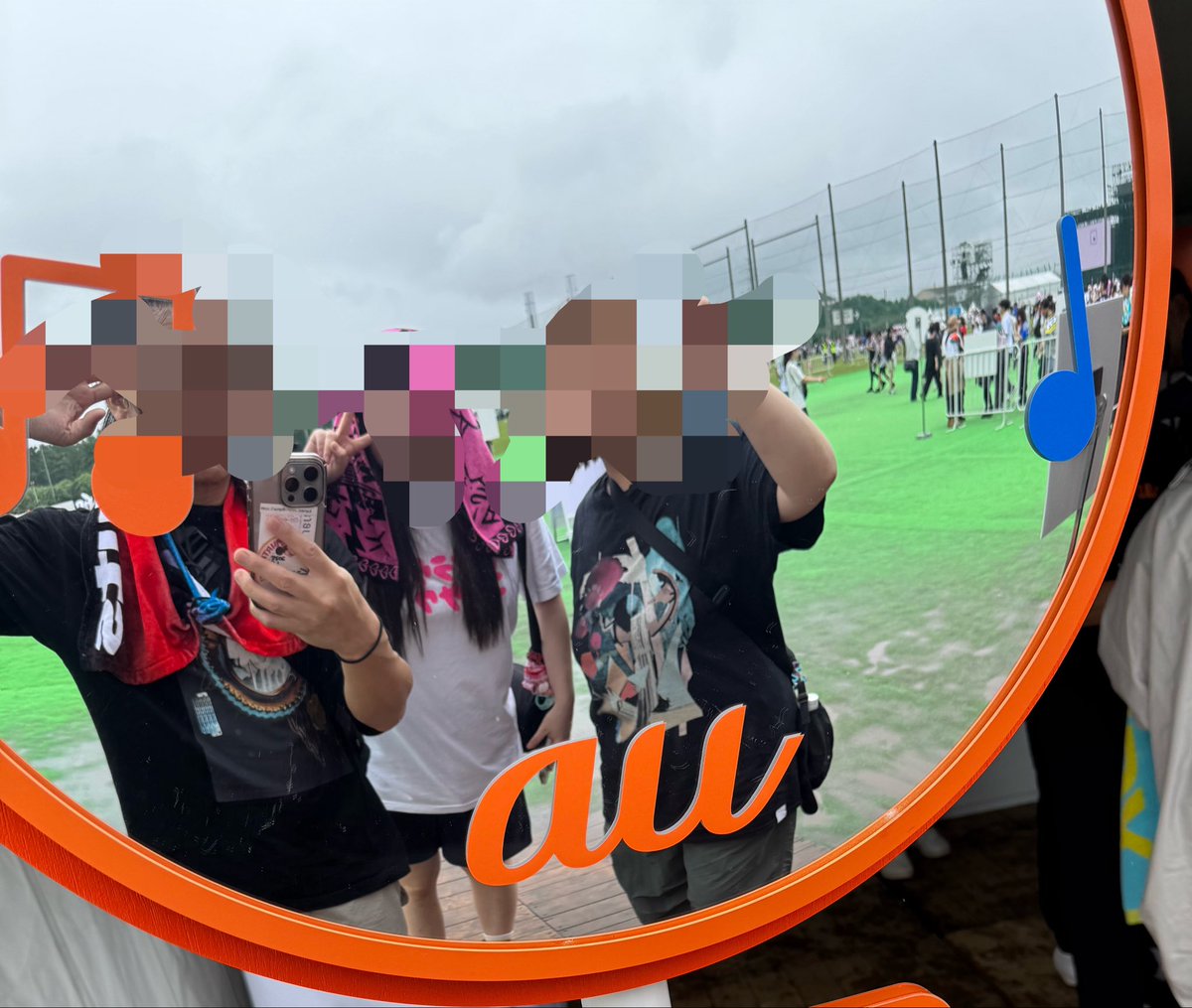ubergoalie's tweet photo. 家族でフェスいけるって、ほんと恵まれてるわぁ。。。感謝 https://t.co/K2p1FVECi1