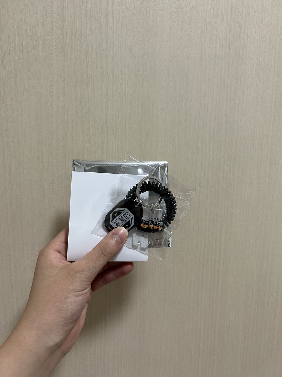 _berry_trade's tweet photo. 【交換】 ハイキュー!! オンザコート ロッカー風キーチャーム

譲┆稲荷崎
求┆烏野

ID付きのお写真は後ほど追加します。
都内手渡し 又は 郵送 での対応。
ご縁がありましたらよろしくお願いいたします。 https://t.co/qeBMEucA59