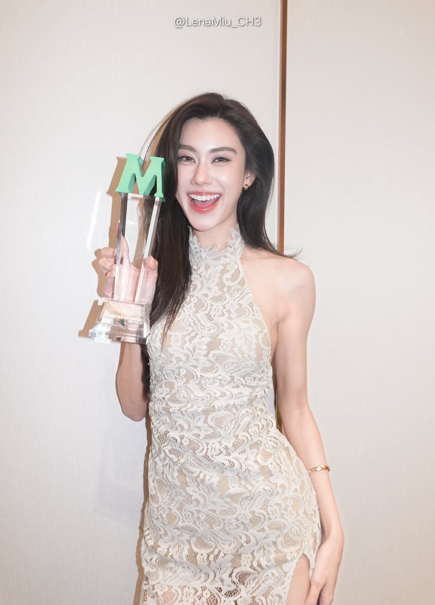 LenaMiu_CH3's tweet photo. ขอแสดงความยินดีกับ ลีน่าหมิว และ ซีรีส์ My Save Zone กับรางวัล Mint AWARDS 2026 l BREAKTHROUGH CAST OF THE YEAR จากเรื่อง MY SAFE ZONE ด้วยนะคะ 🎉

LENA X MCHOICE AWARDS #MchoiceMintAwards26xLena #MintAwards2026 https://t.co/AQhpmwBe9y