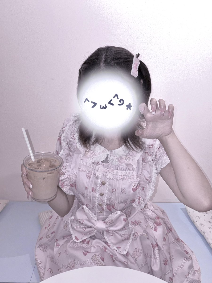 ViVi53126543's tweet photo. 喫茶店に行ったよ
#fyp #DMしてください #地雷系女子 #量産型 https://t.co/Lm7Zjk2RvF