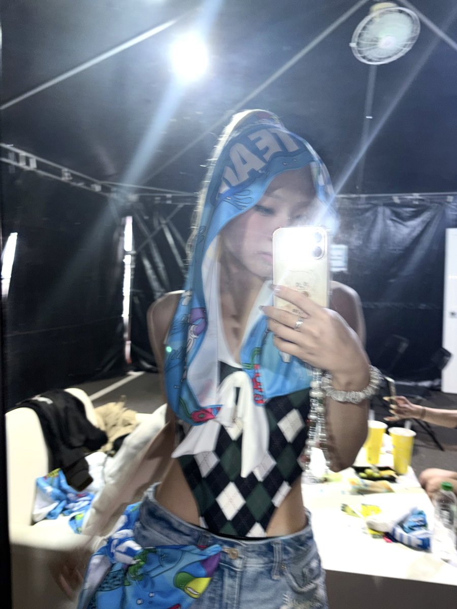 I_m_chillin's tweet photo. WATERBOMB KAOHSIUNG💦❤️‍🔥

#ICHILLIN #아이칠린 #CHAERIN #채린 https://t.co/4BgZqbNlhc