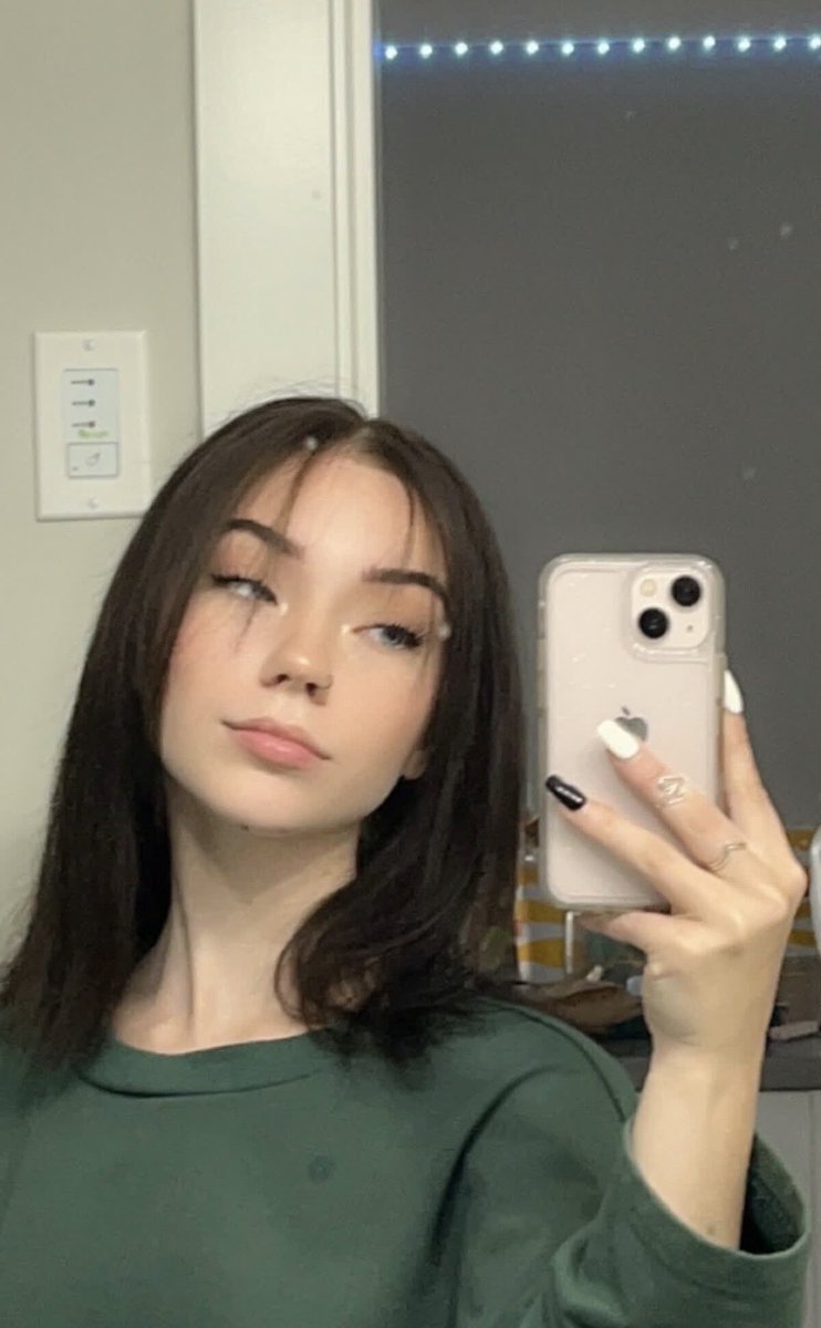 Lillyowens666's tweet photo. looking for moots :3
˚ʚ♡ɞ˚ 19, she/her 
˚ʚ♡ɞ˚ 18+ bi 
˚ʚ♡ɞ˚ gaming, music, spiritual, super cool
˚ʚ♡ɞ˚ catgirl/bunnygirl
˚ʚ♡ɞ˚ at uni 
#moots #mutuals #promotwt #gamingtwt #anitwo #valtwt #promotwt #moothunt #unigirl #uk https://t.co/qnI3prKl4n